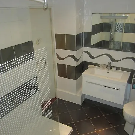 Confortable T2 - Port Vieux Apartman Biarritz